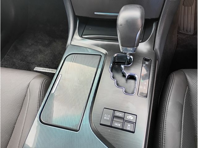 TOYOTA CROWN SEDAN HYBRID 2008 Image 31