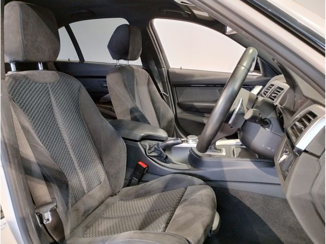 BMW 3SERIES SEDAN 2017 Image 31