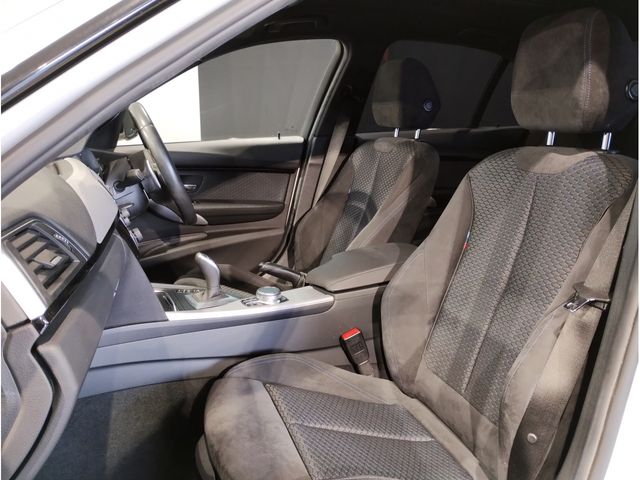 BMW 3SERIES SEDAN 2017 Image 31