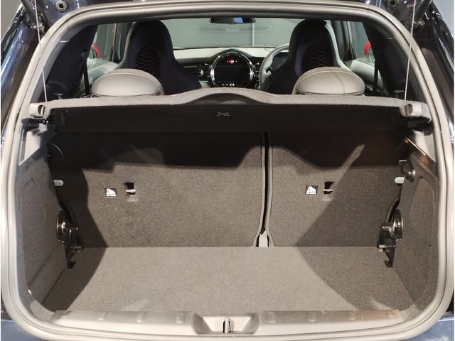 BMW MINI 2022 Image 31