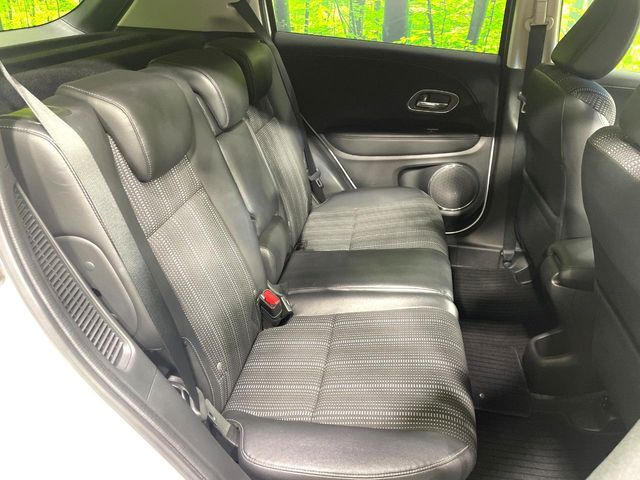 HONDA VEZEL HYBRID 2016 Image 31