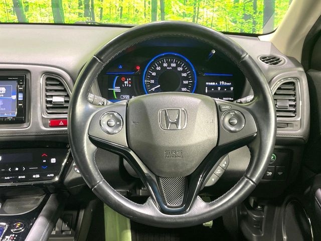 HONDA VEZEL HYBRID 2016 Image 31