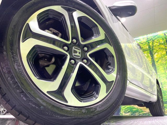 HONDA VEZEL HYBRID 2016 Image 31