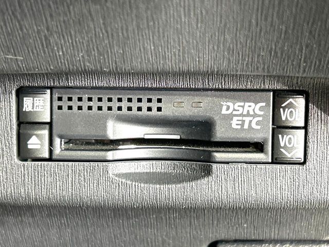 TOYOTA PRIUS 2014 Image 31