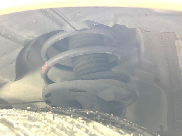 TOYOTA PRIUS 2014 Image 31