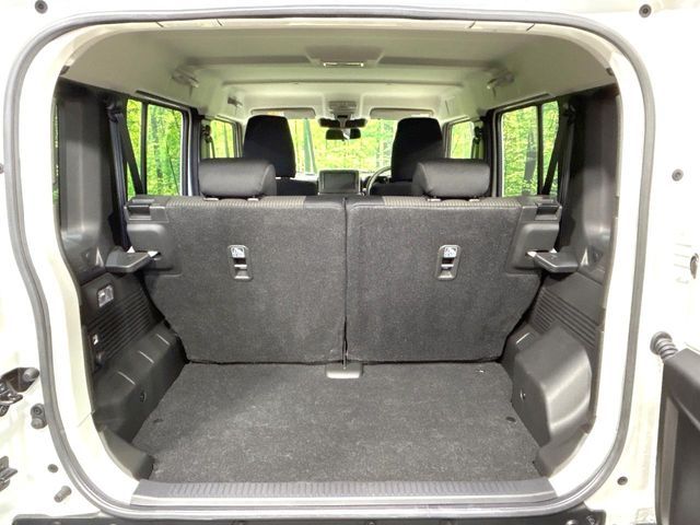 SUZUKI JIMNY NOMADE 2025 Image 31