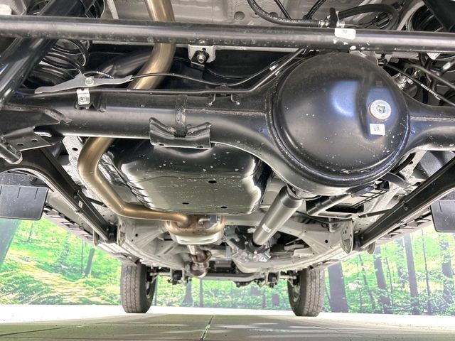 SUZUKI JIMNY NOMADE 2025 Image 31