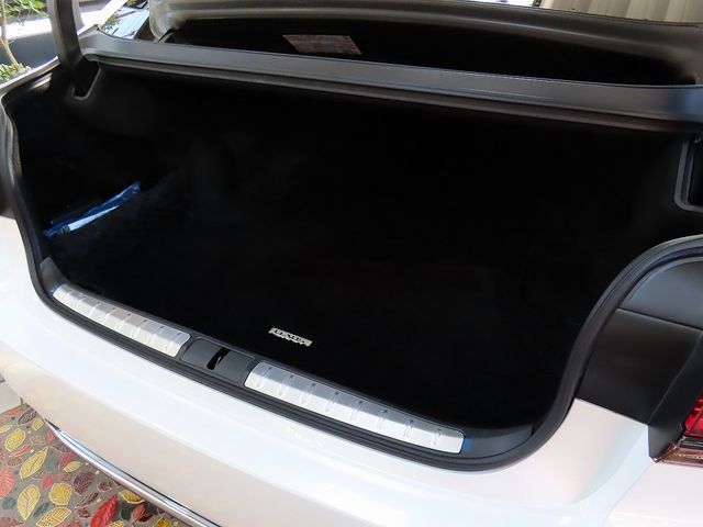 TOYOTA LEXUS LS500H 2024 Image 31