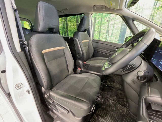 NISSAN SERENA  WG 2023 Image 31