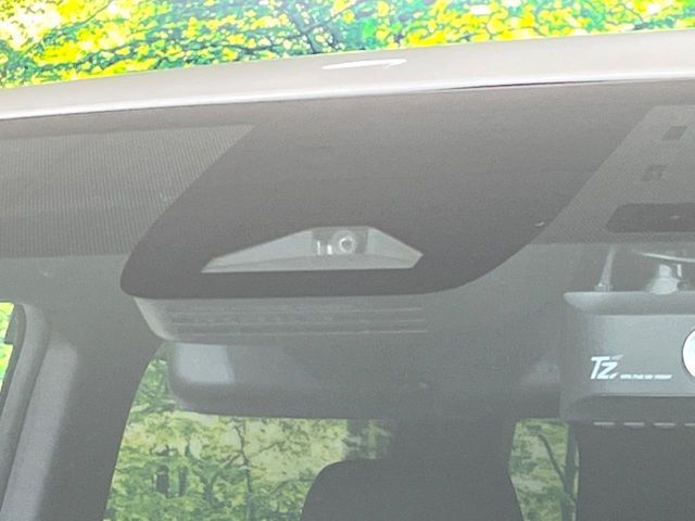 TOYOTA VOXY HYBRID 4WD 2023 Image 31