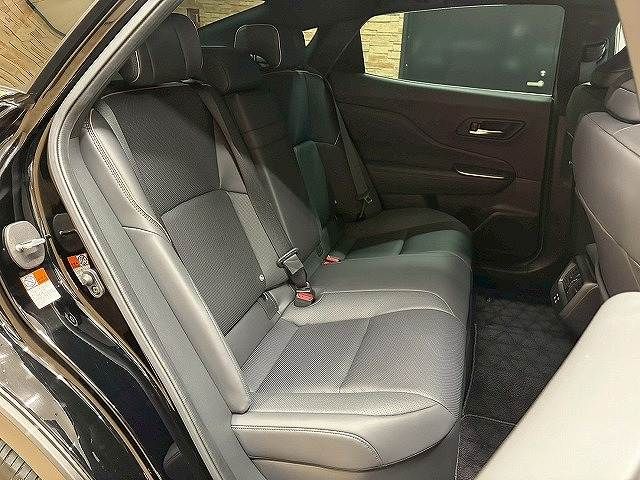 TOYOTA CROWN CROSSOVER 2023 Image 31