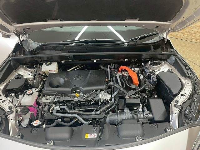 TOYOTA HARRIER HYBRID 2023 Image 31