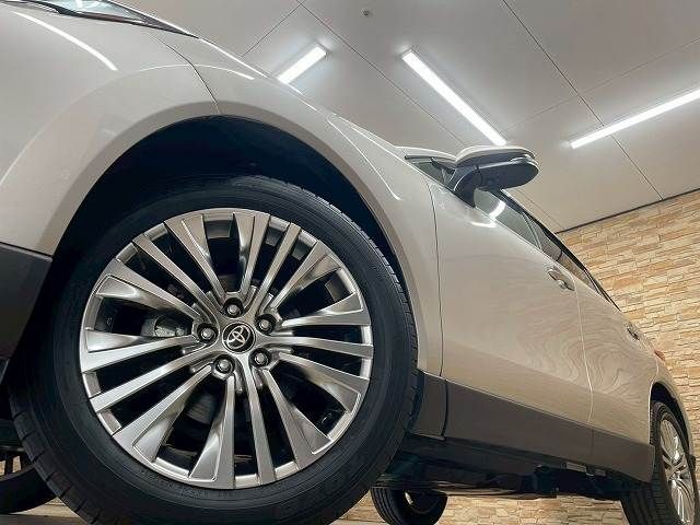 TOYOTA HARRIER HYBRID 2023 Image 31