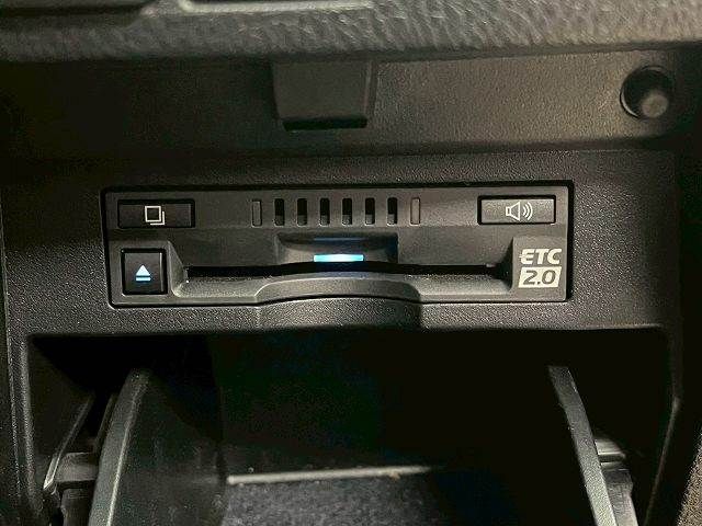 TOYOTA VELLFIRE  HYBRID 4WD 2019 Image 31