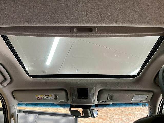 TOYOTA LANDCRUISER PRADO 2022 Image 31