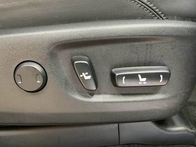 TOYOTA LANDCRUISER PRADO 2022 Image 31