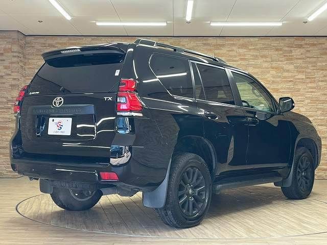 TOYOTA LANDCRUISER PRADO 2022 Image 31