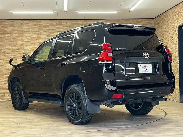 TOYOTA LANDCRUISER PRADO 2022 Image 31