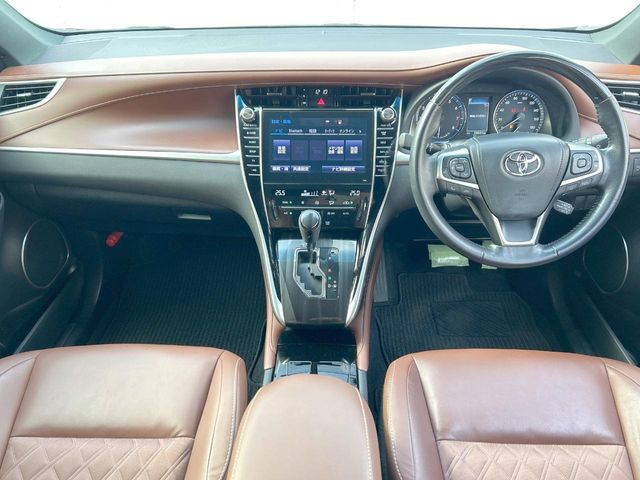 TOYOTA HARRIER 2WD 2018 Image 31