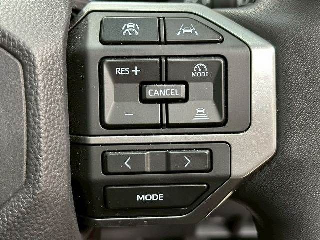 TOYOTA LANDCRUISER 250 2024 Image 31