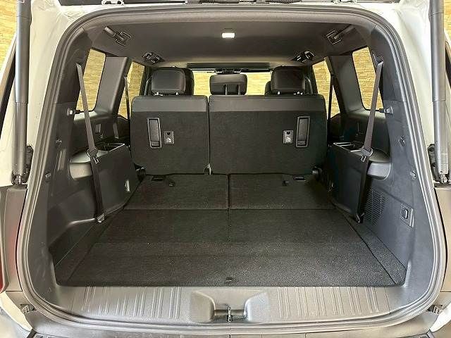 TOYOTA LANDCRUISER 250 2024 Image 31