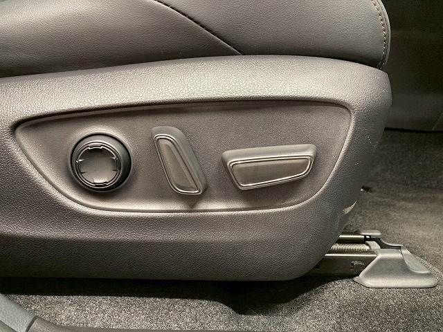 TOYOTA HARRIER 4WD 2022 Image 31