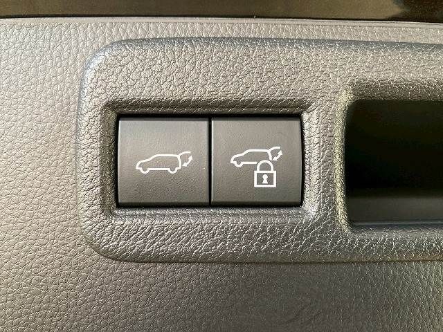 TOYOTA HARRIER 4WD 2022 Image 31