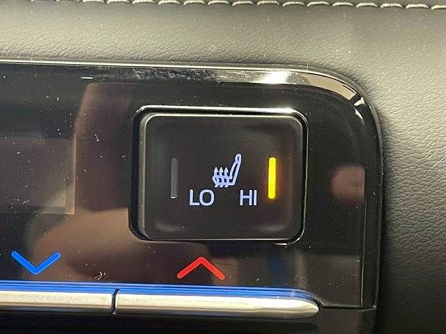 TOYOTA NOAH HYBRID 2022 Image 31