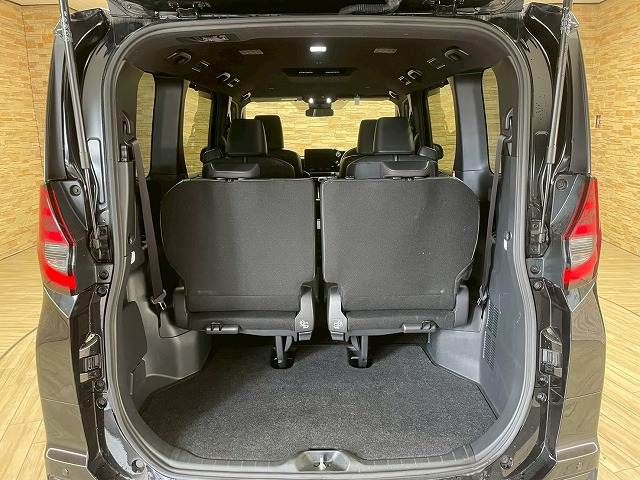 TOYOTA NOAH HYBRID 2022 Image 31