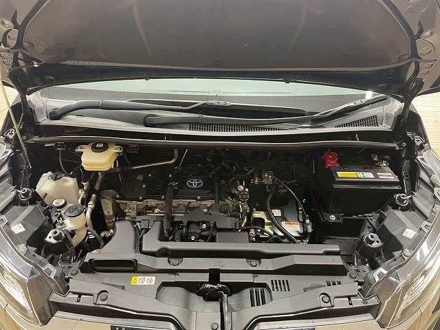 TOYOTA NOAH HYBRID 2022 Image 31