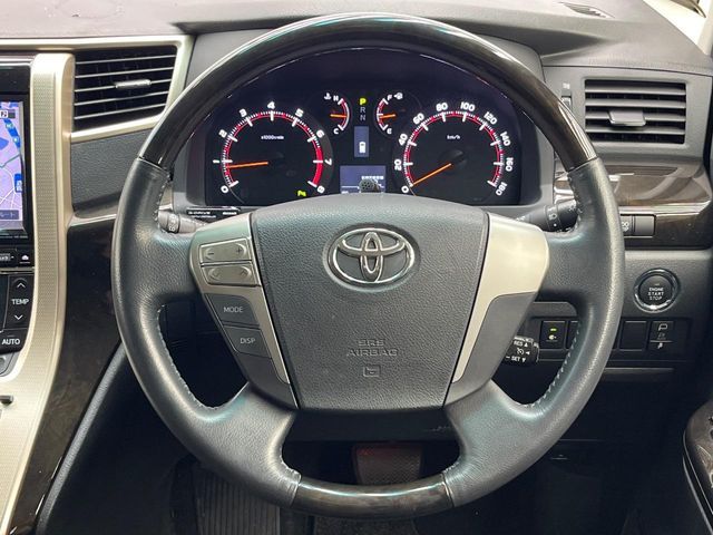 TOYOTA VELLFIRE 2013 Image 31