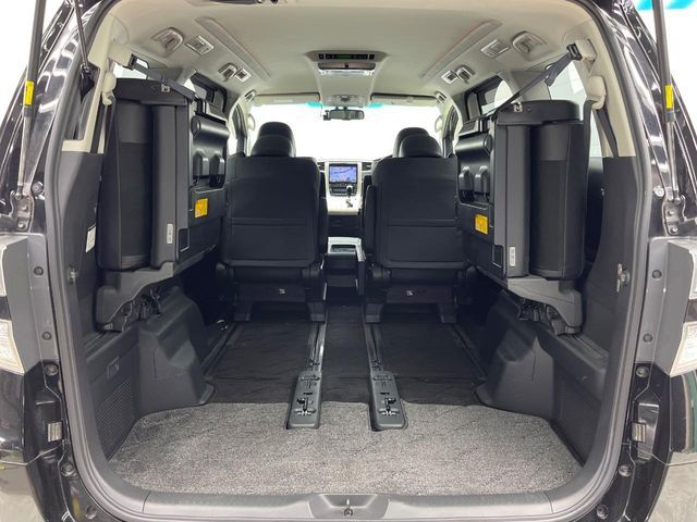 TOYOTA VELLFIRE 2013 Image 31