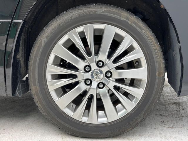 TOYOTA VELLFIRE 2013 Image 31