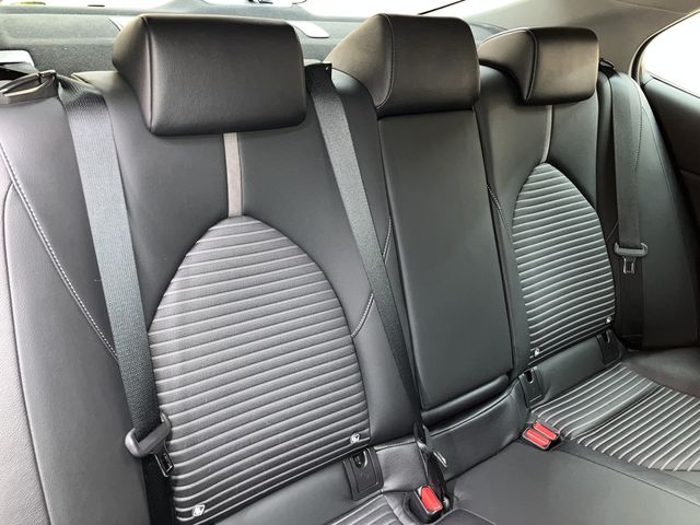 TOYOTA CAMRY HYBRID 2021 Image 31