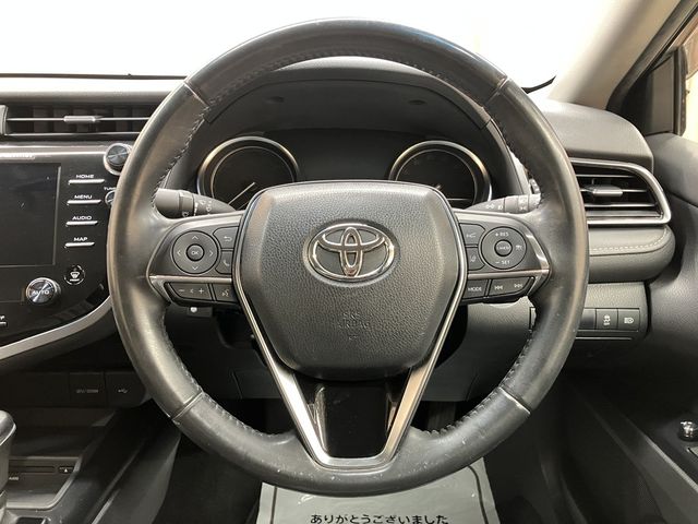 TOYOTA CAMRY HYBRID 2021 Image 31