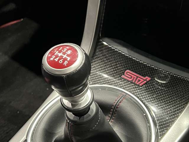 SUBARU WRX STI 2015 Image 31