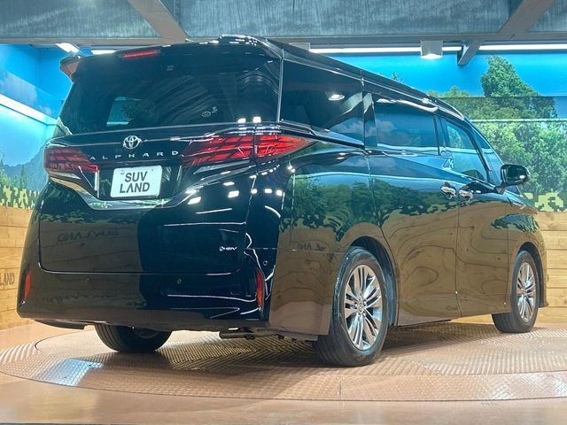 TOYOTA ALPHARD HYBRID 2023 Image 31