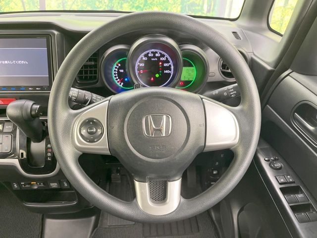 HONDA N BOX 2017 Image 31