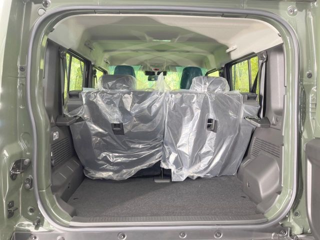 SUZUKI JIMNY NOMADE 2025 Image 31