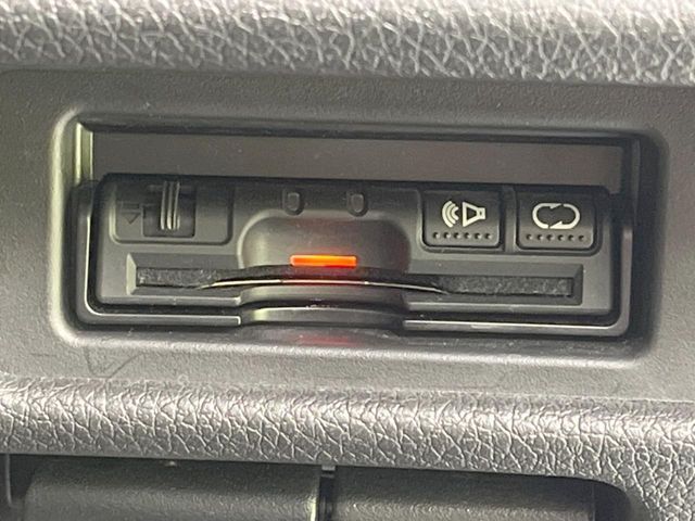 NISSAN X-TRAIL 2WD 2018 Image 31