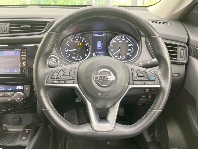 NISSAN X-TRAIL 2WD 2018 Image 31