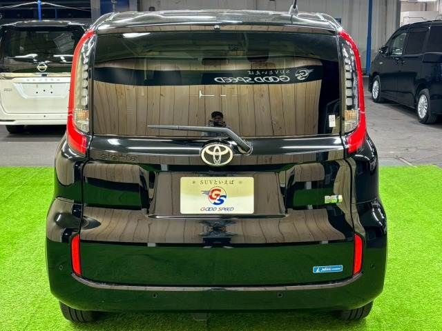 TOYOTA SIENTA HYBRID 2022 Image 31