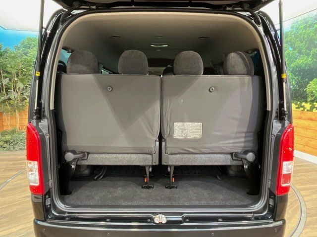 TOYOTA HIACE WAGON 4WD 2020 Image 31