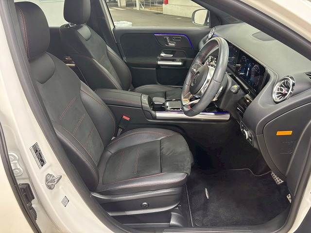 MERCEDES BENZ GLA CL 2020 Image 31