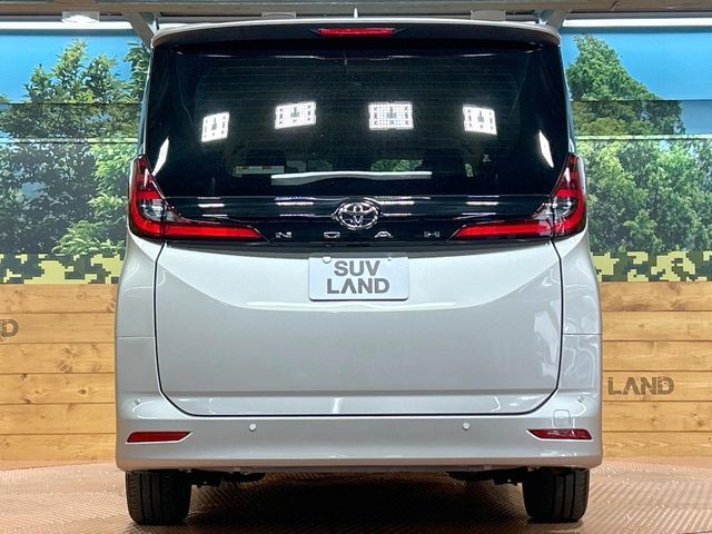 TOYOTA NOAH 2023 Image 31