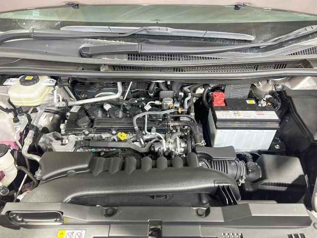 TOYOTA NOAH 2023 Image 31