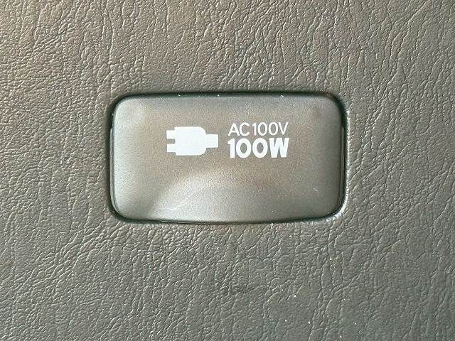 TOYOTA HIACE VAN 2WD 2023 Image 31