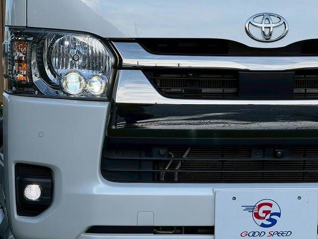 TOYOTA HIACE VAN 2WD 2023 Image 31