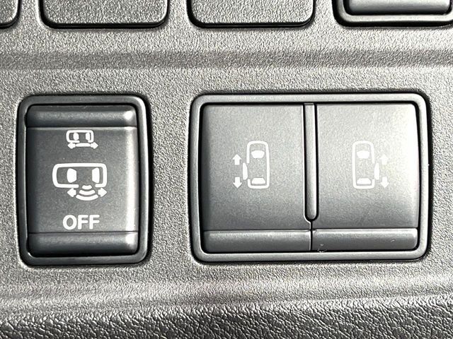 NISSAN SERENA  S-HYBRID 2019 Image 31