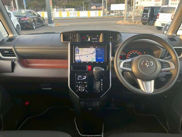 TOYOTA TANK 2019 Image 31